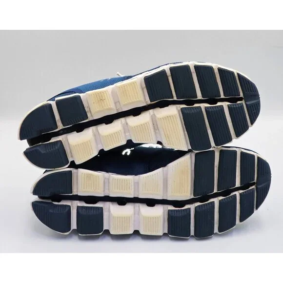 On Cloud 5 Women's Blue Athletic Running Shoes Size 8.5 2637 - Picture 4 of 16